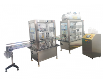 Semi-automatic filling machine for bottles or containers